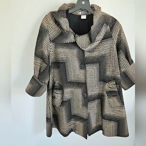 Damee Metallic Gold And Black Swing Jacket Geometric